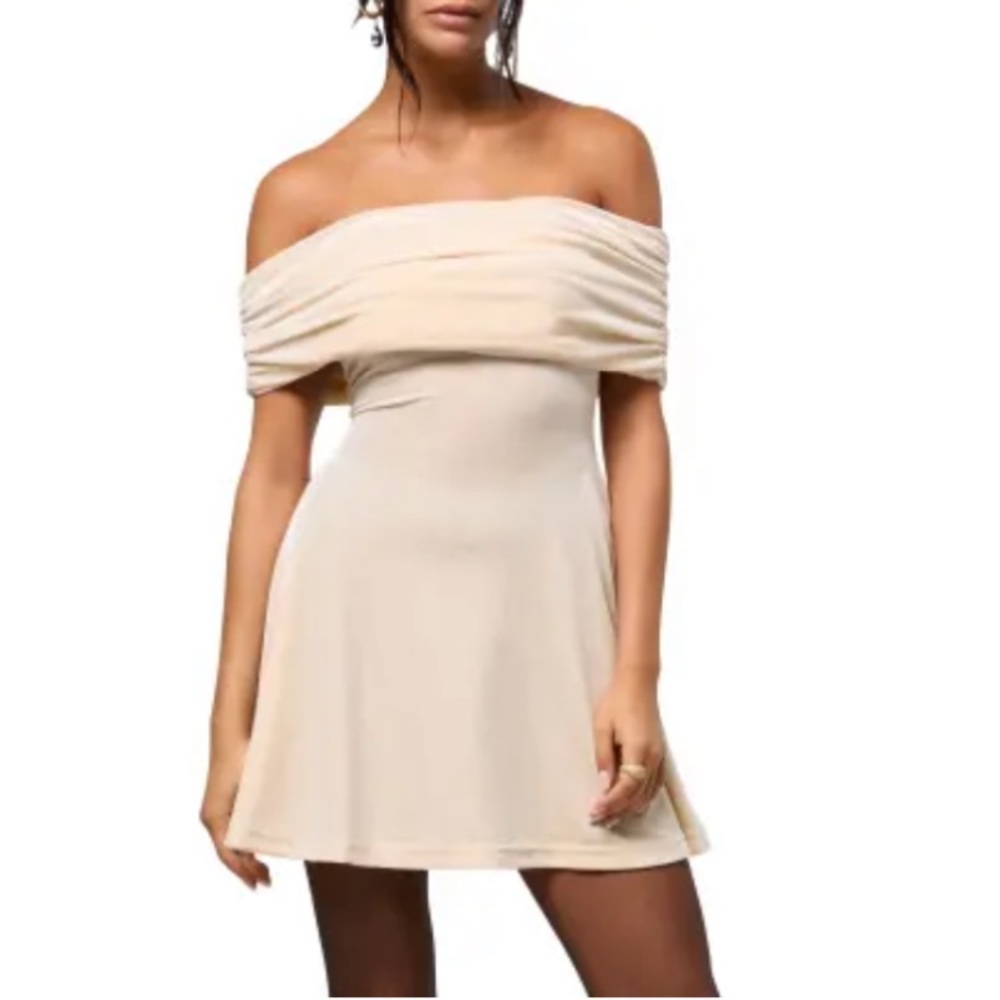WeWoreWhat Off-Shoulder Beige Mini Dress